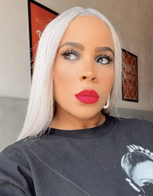 Amazyng Royale - Gallery Image 2